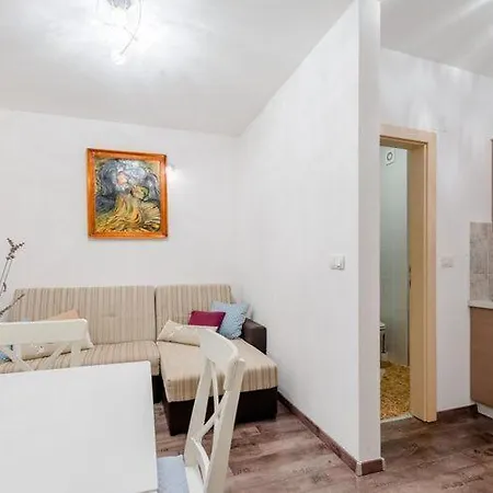 Kameja - One Bedroom With Balcony And Nature Reserve View Zeleni Donji Okrug (Ciovo)